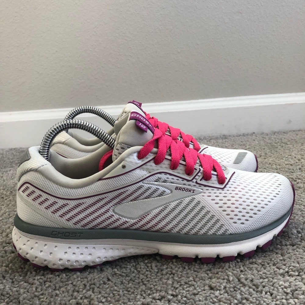 Brooks ghost 12 size 8.5